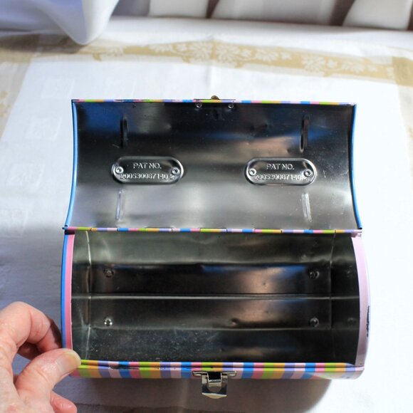 Hello Kitty Metal Cylinder Purse - Picture 7 of 9